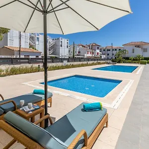 https://apartment-la-nau-fantastic-apartment-with-hot-tub-and.balearic-islands.net